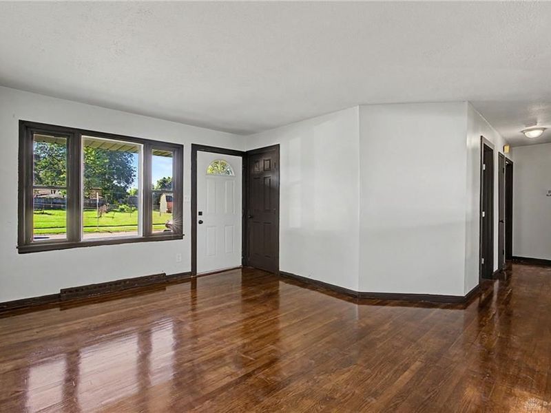 4653 Kolmar Avenue, Riverside, OH 45432 Photo 9
