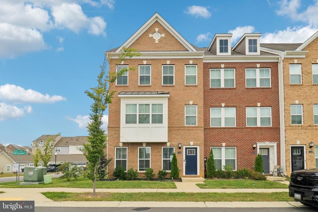 11529 CHARLOTTE BRONTE LANE, WHITE PLAINS, MD 20695