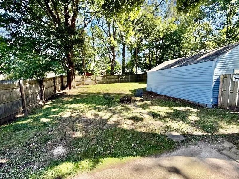 2319 Hillside Street, Cuyahoga Falls, OH 44221 Photo 13