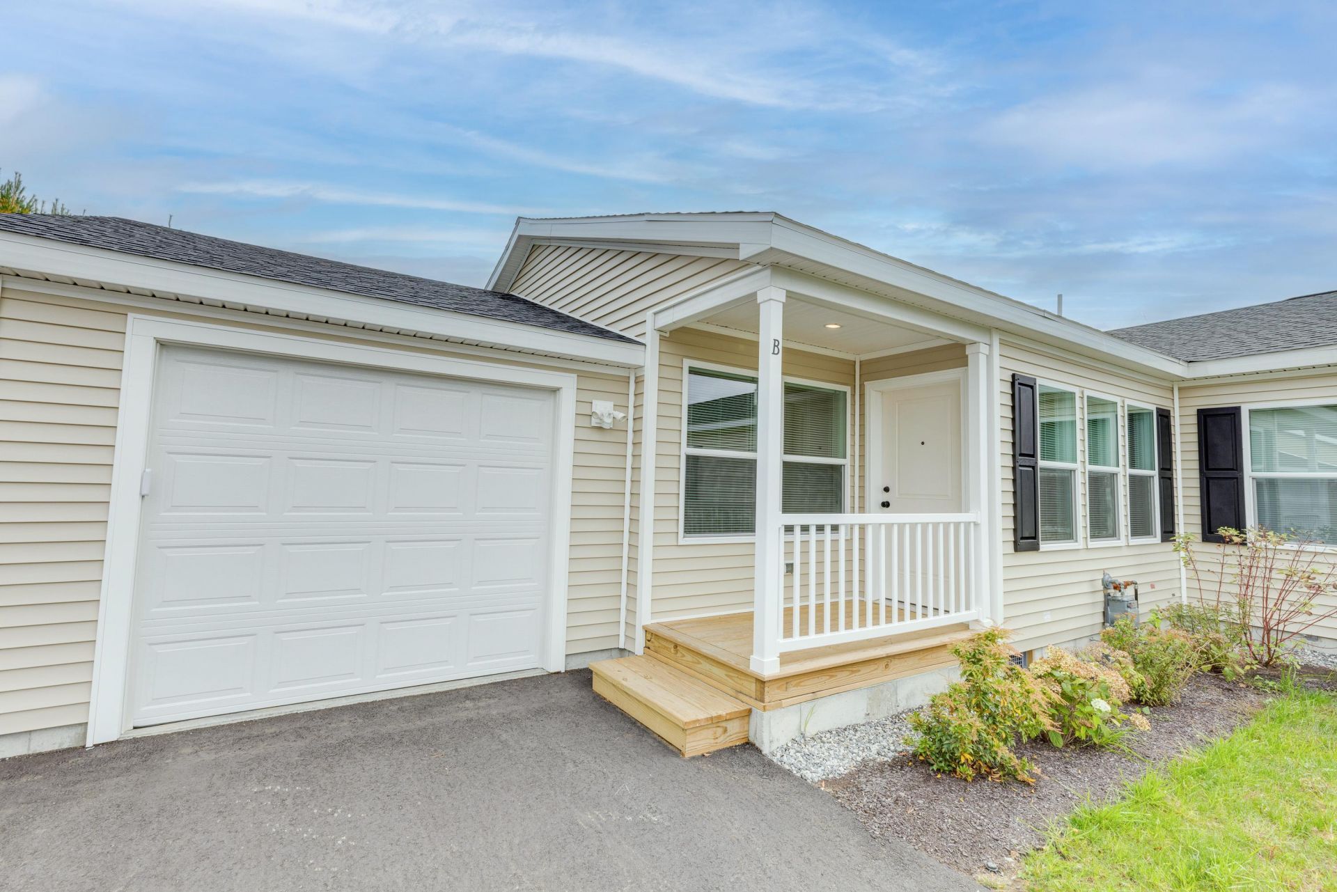 18-B Wildflower Lane Plymouth, NH 03264