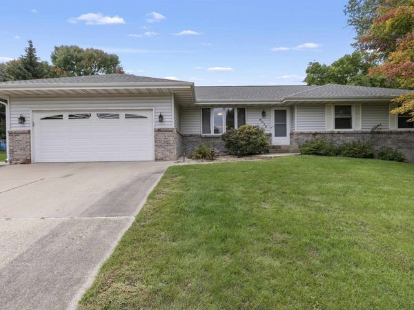 6037 Banbridge Drive, ROSCOE, IL 61073