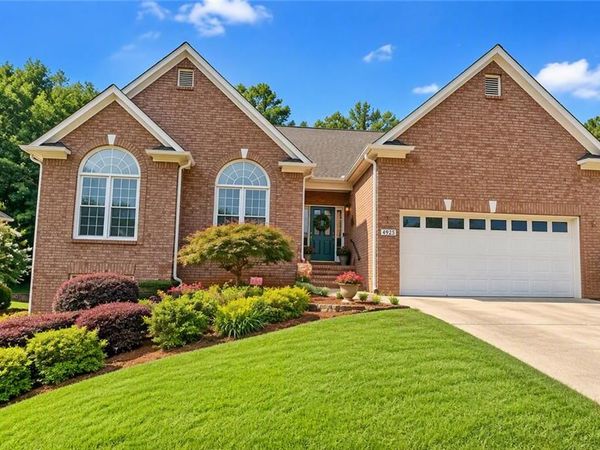 4925 Woodbend Drive NW, Acworth, GA 30101