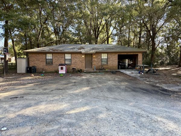 32 Josephine Street, DeFuniak Springs, FL 32433