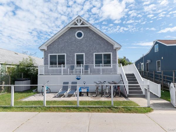 140 Bungalow Walk , Ocean Beach, NY 11770