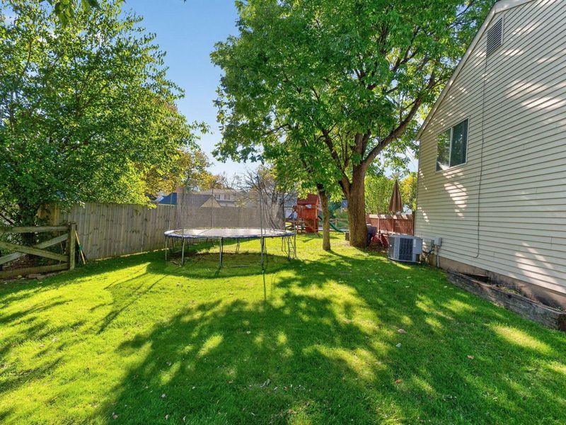 8246 Waco Lane, Powell, OH 43065 Photo 14