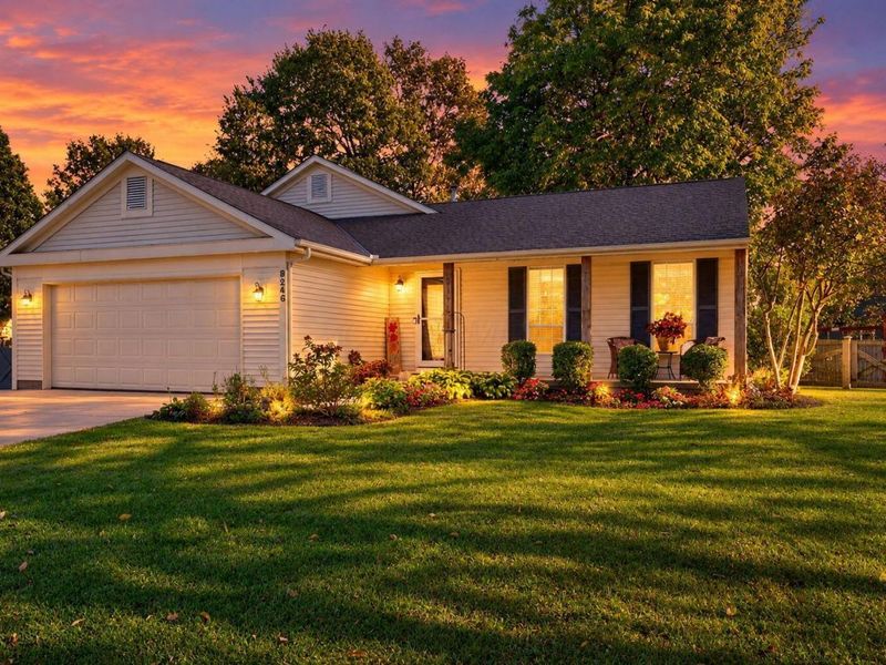 8246 Waco Lane, Powell, OH 43065 Photo 3