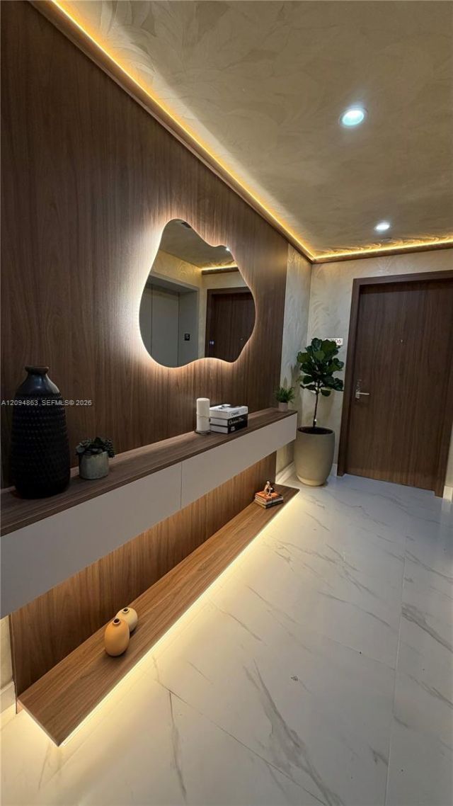 700 NE 24th Street , Unit 2106, Miami, FL 33137 Photo