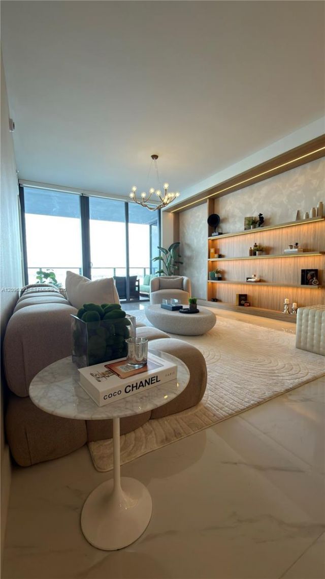 700 NE 24 St , Unit 2106, Miami, FL 33137 Photo