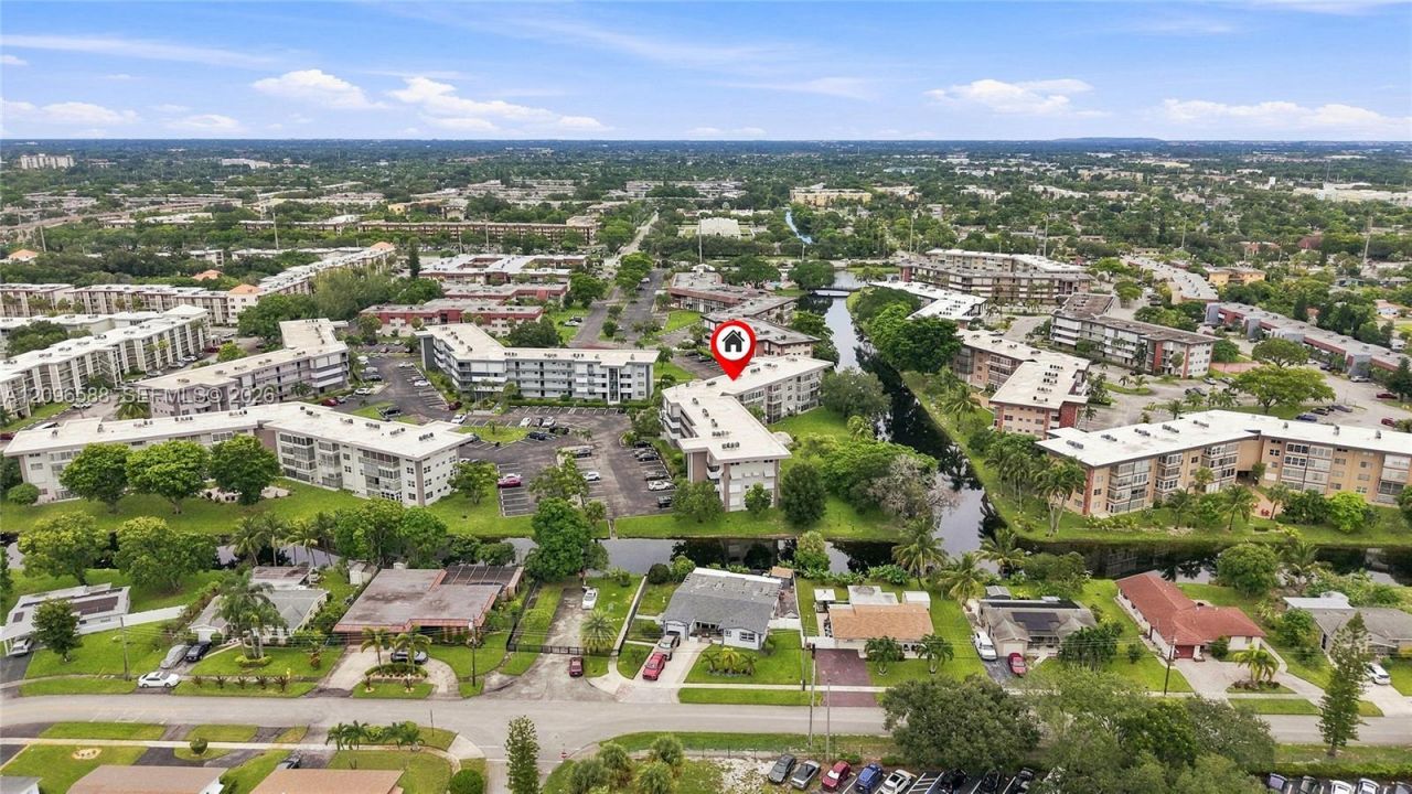 2800 NW 47th Ter, Unit 206B, Lauderdale Lakes, FL 33313 Photo