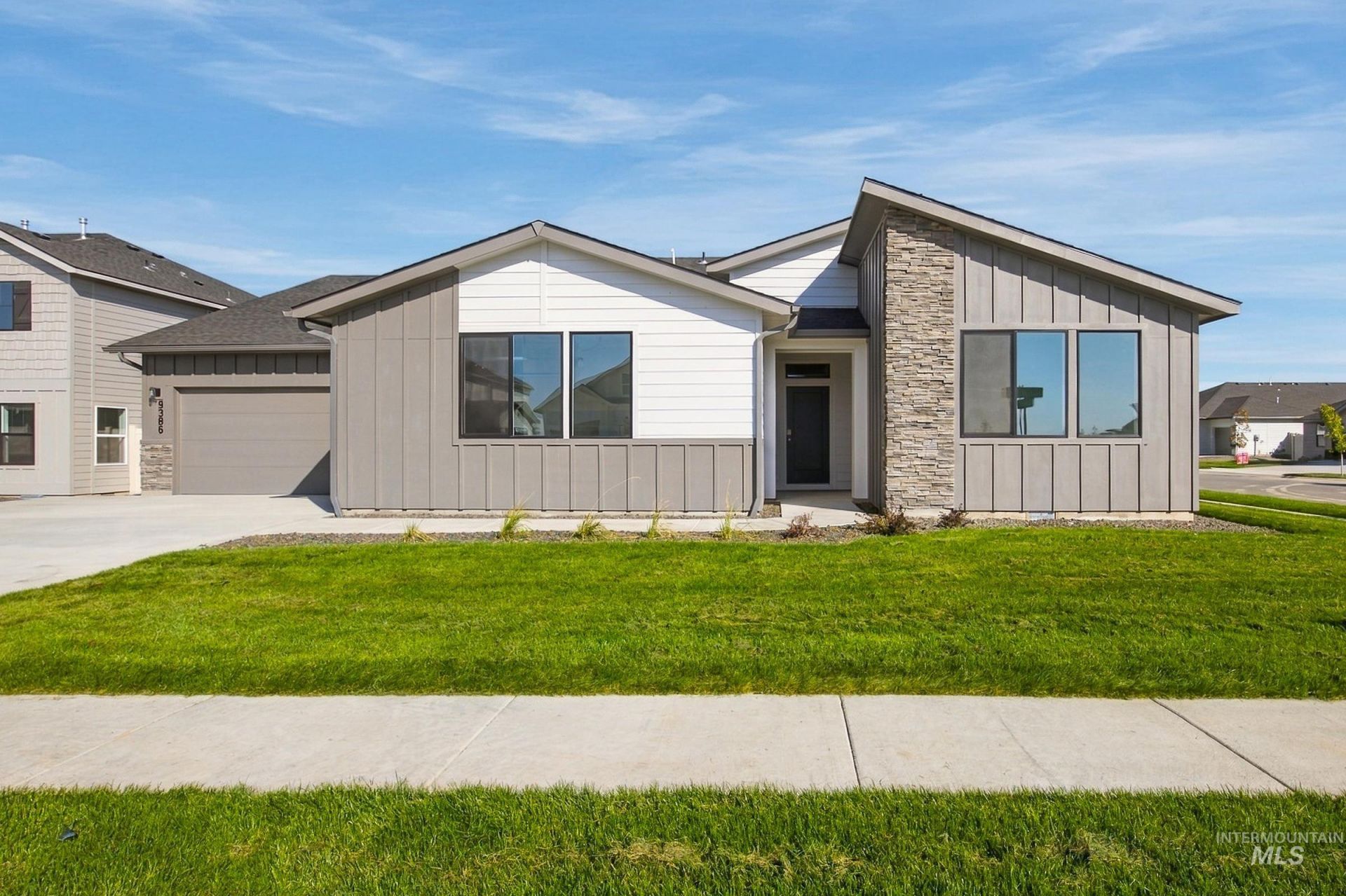 9386 W Cosmic St, Nampa, ID 83687 Main Photo