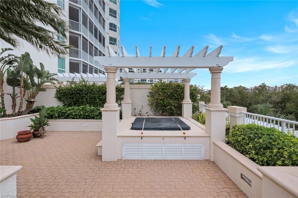 295 Grande Way , Unit T 03, Naples, FL 34110 Photo
