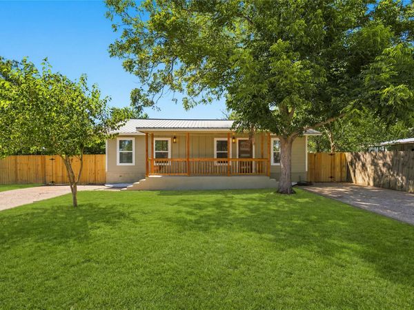 125 Discovery LN , San Marcos, TX 78666
