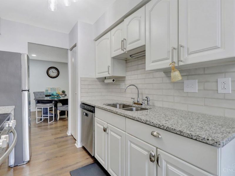 9441 Colegate Way, West Chester, OH 45011 Photo 20