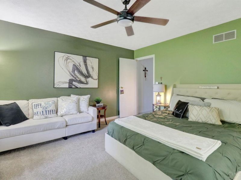 9441 Colegate Way, West Chester, OH 45011 Photo 30