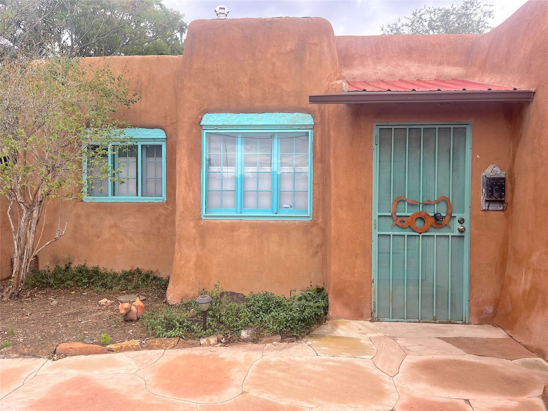 1626 Paseo De Peralta, Santa Fe, NM 87501 Main Photo