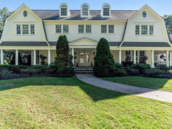 9680 N Bayview Road, Southold, NY 11971
