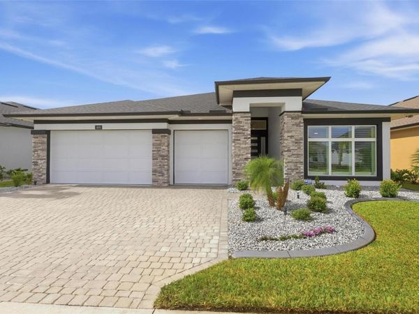 409 MOSAIC BOULEVARD , DAYTONA BEACH, FL 32124