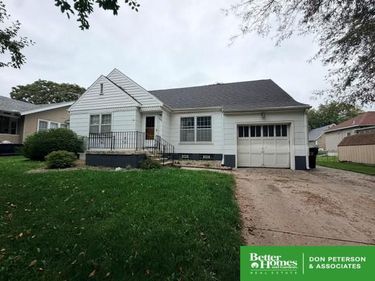 1130 E 5th Street, Fremont, NE 68025