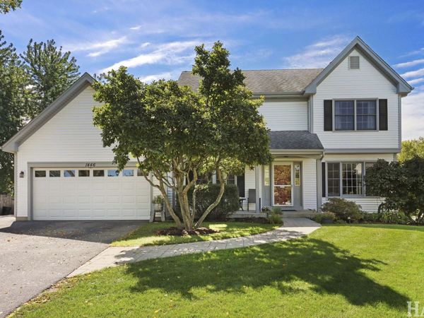 1446 Kingsbury Court , Gurnee, IL 60031