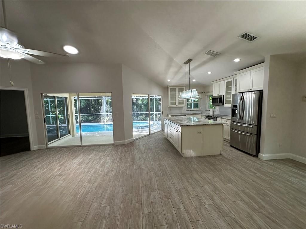 21194 Old Oak Pl , Estero, FL 33928 Photo
