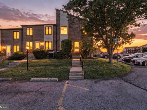 5200 HILLTOP DRIVE, Unit U-9 / #414, BROOKHAVEN, PA 19015