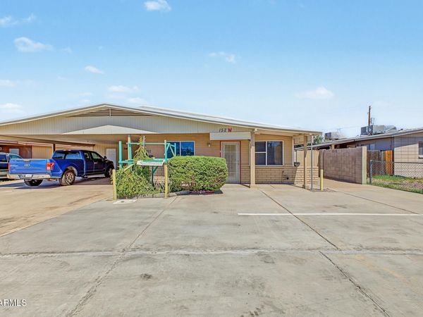 152 W SOUTHERN Avenue, Mesa, AZ 85210