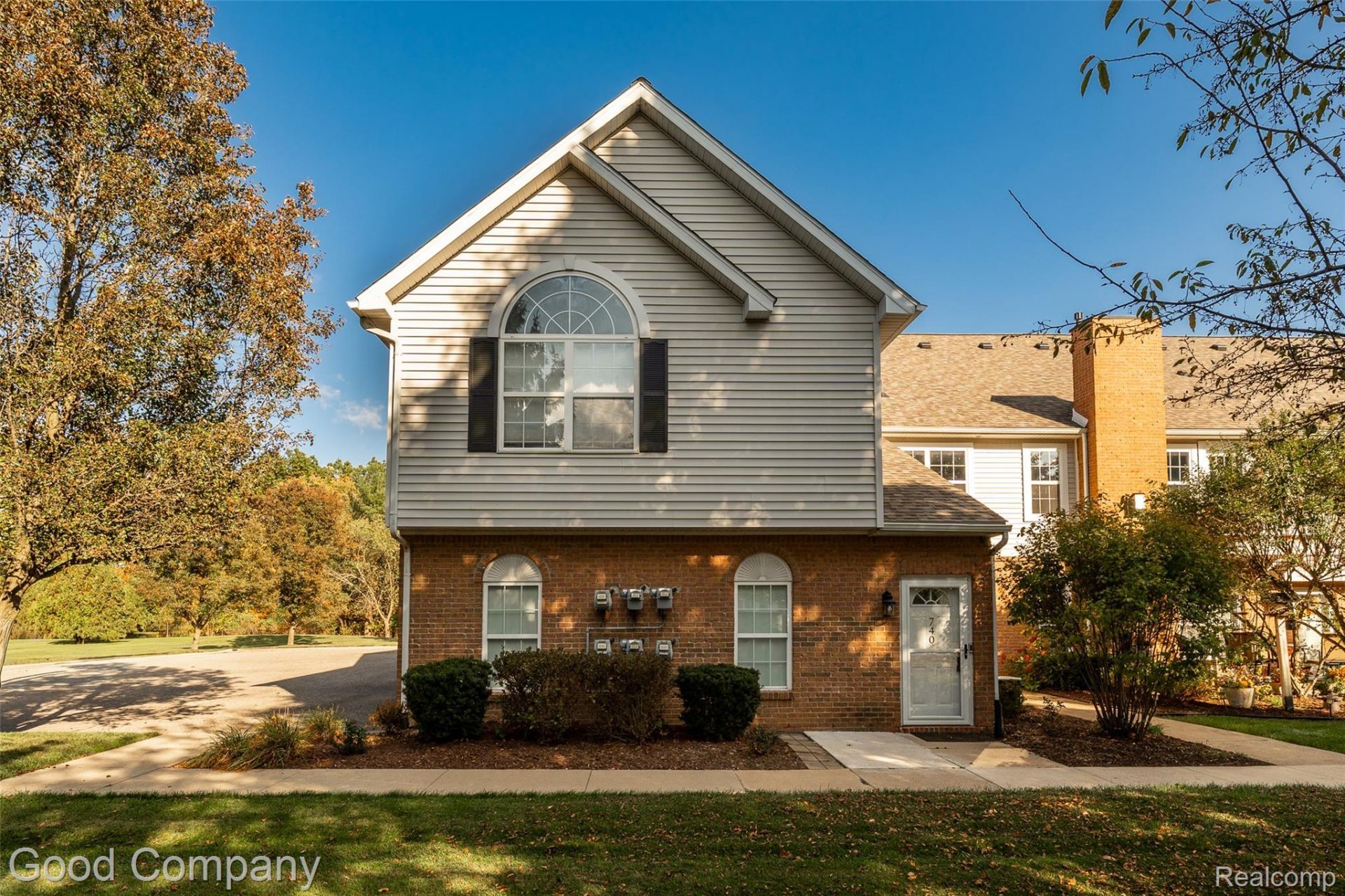 740 Olde English Circle, Howell, Mi 48855 Main Photo