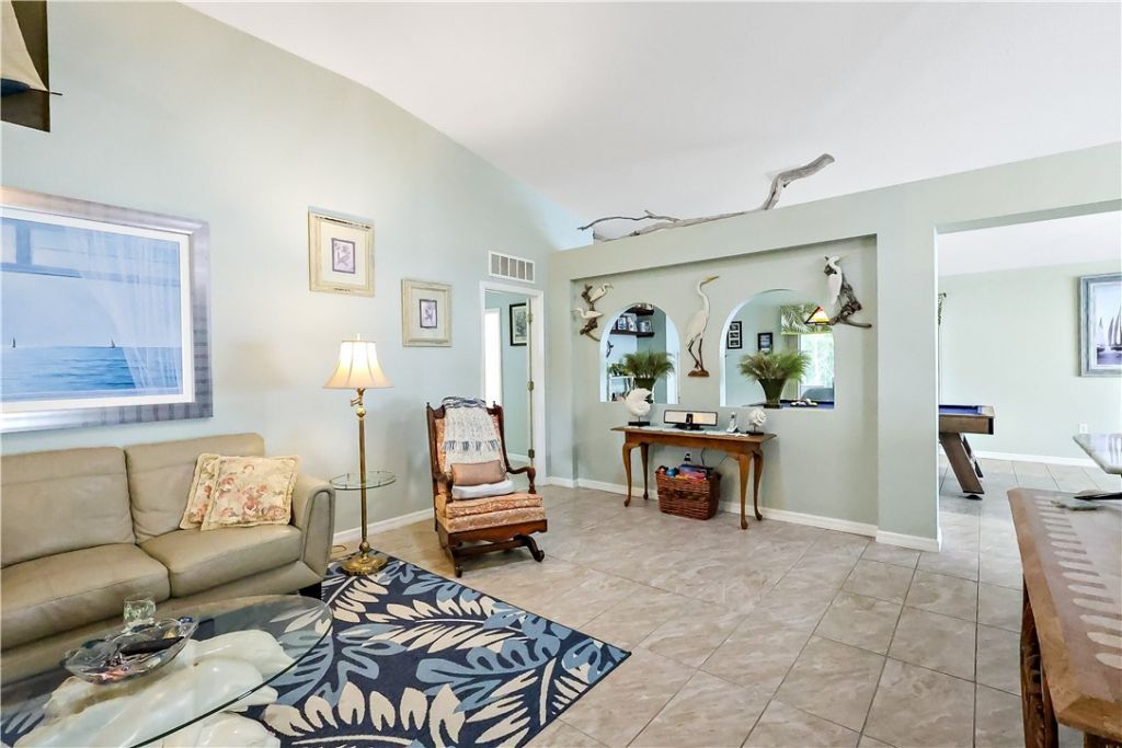 156 Morgan Circle, Sebastian, FL 32958 Photo