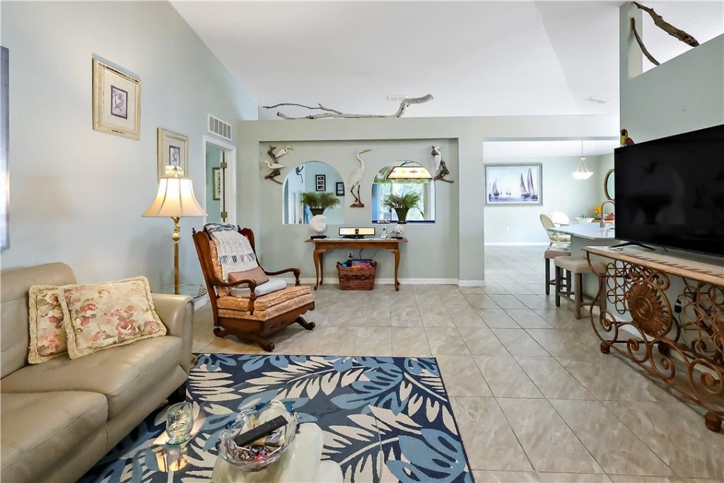 156 Morgan Circle, Sebastian, FL 32958 Photo