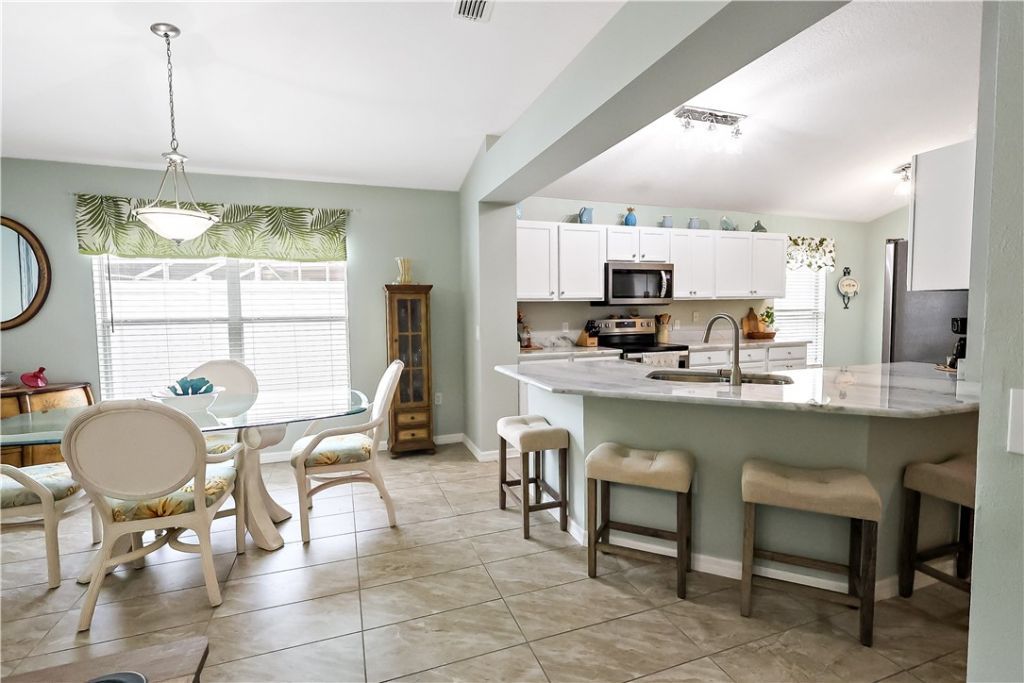 156 Morgan Circle, Sebastian, FL 32958 Photo