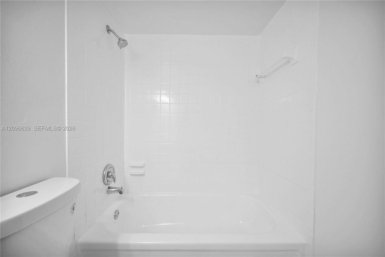 7550 Stirling Rd, Unit C307, Davie, FL 33024 Photo