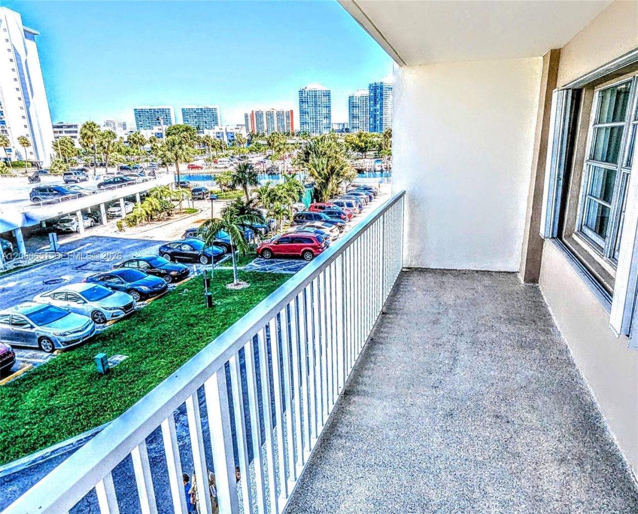 300 Bayview Dr, Unit 206, Sunny Isles Beach, FL 33160 Photo