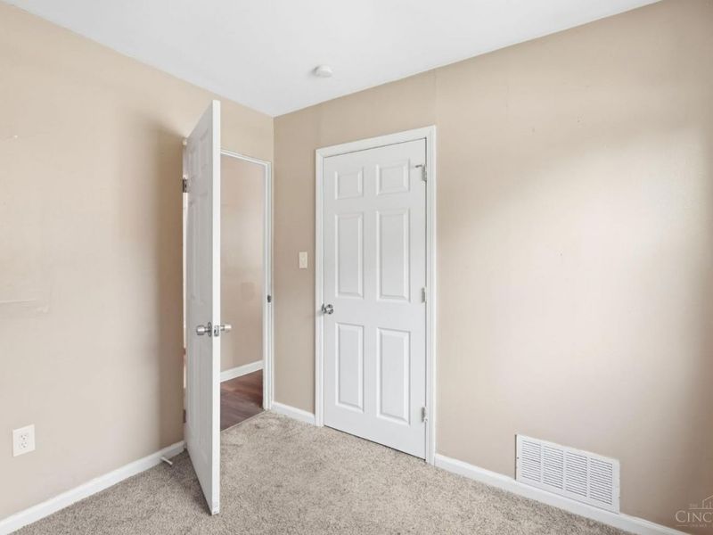 10023 Crusader Drive, Colerain Township, OH 45251 Photo 14