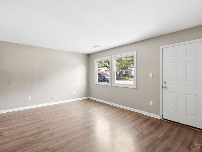 10023 Crusader Drive, Colerain Township, OH 45251 Photo 3