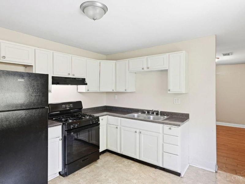 10023 Crusader Drive, Colerain Township, OH 45251 Photo 6