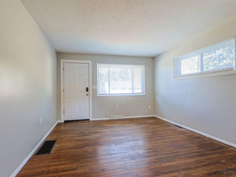 4310 Sunburst Lane, Cincinnati, OH 45238 Photo 4