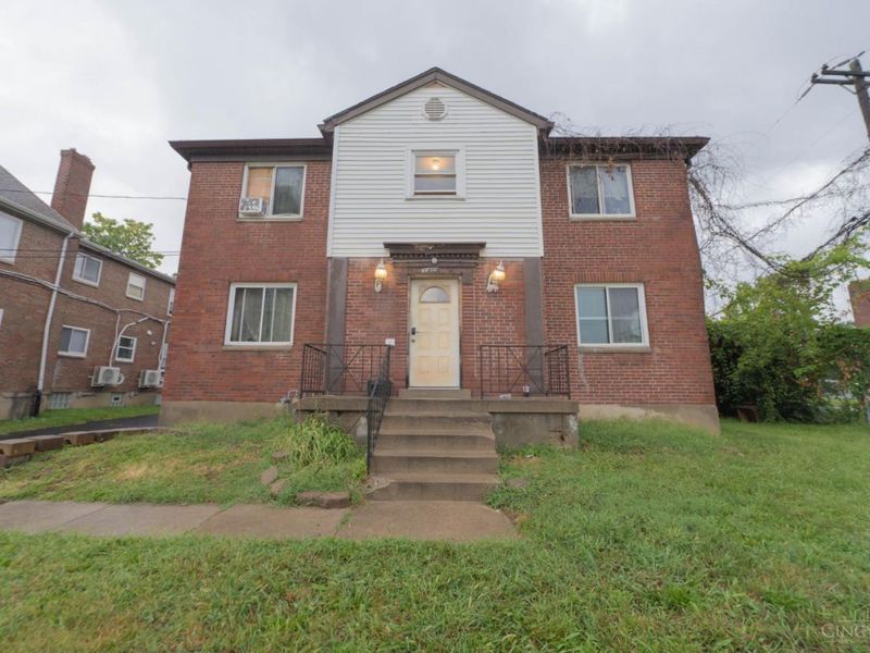 7169 Reading Road, Cincinnati, OH 45237 Photo 1