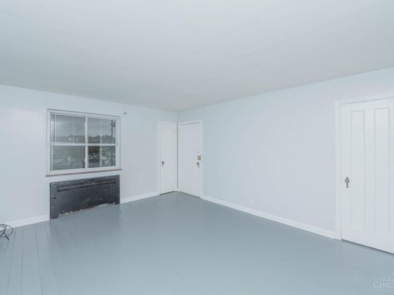 7169 Reading Road, Cincinnati, OH 45237 Photo 4
