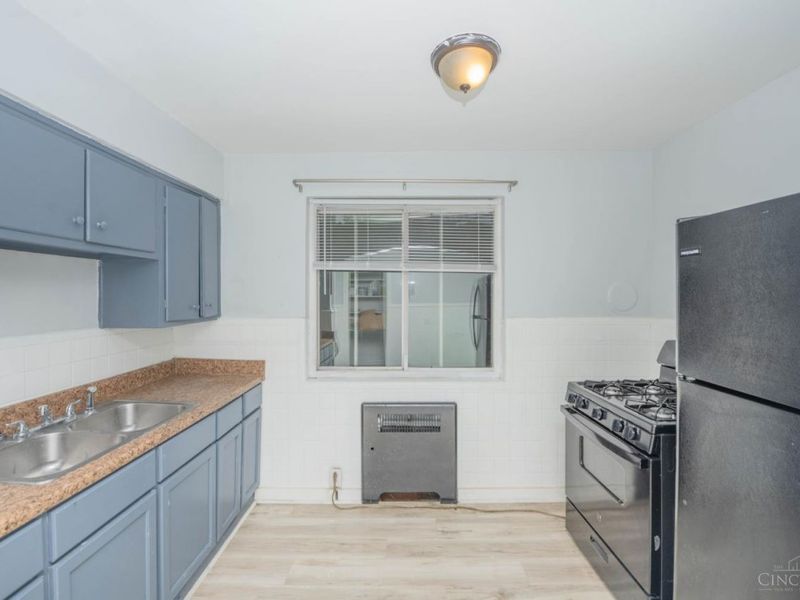7169 Reading Road, Cincinnati, OH 45237 Photo 6