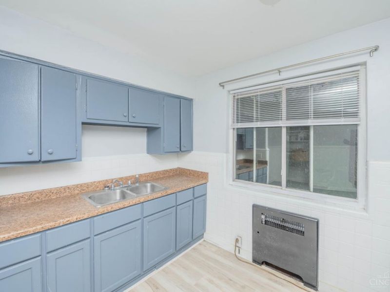 7169 Reading Road, Cincinnati, OH 45237 Photo 7