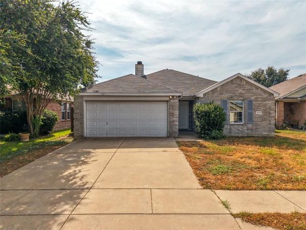 3928 Orcas Street, Fort Worth, TX 76106
