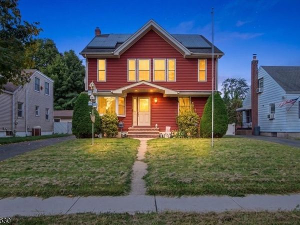 10 2nd St, Fair Lawn, NJ 07410