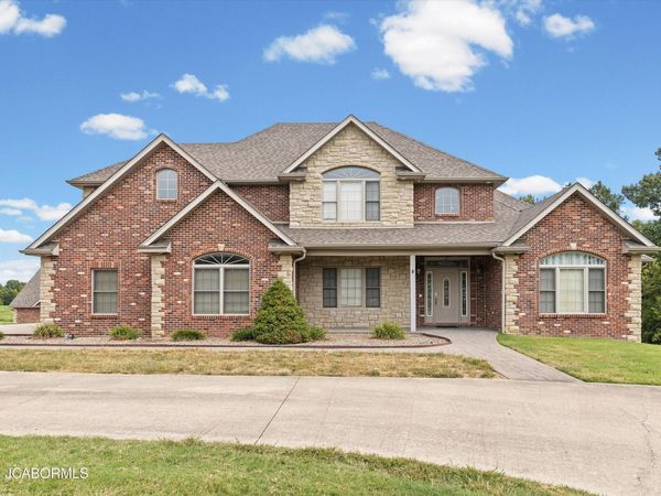1730 HWY 179 , Jefferson City, MO 65109