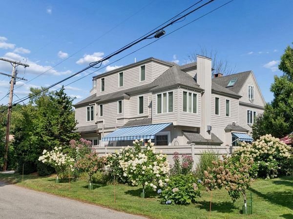 8 Woodland Avenue , Unit 3, Kennebunk, ME 04043