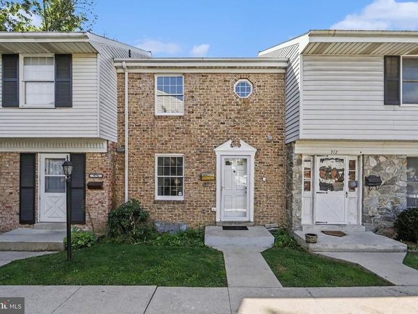 974 E MAPLE STREET , PALMYRA, PA 17078