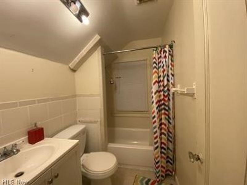 3420 Berea Road, Cleveland, OH 44111 Photo 5