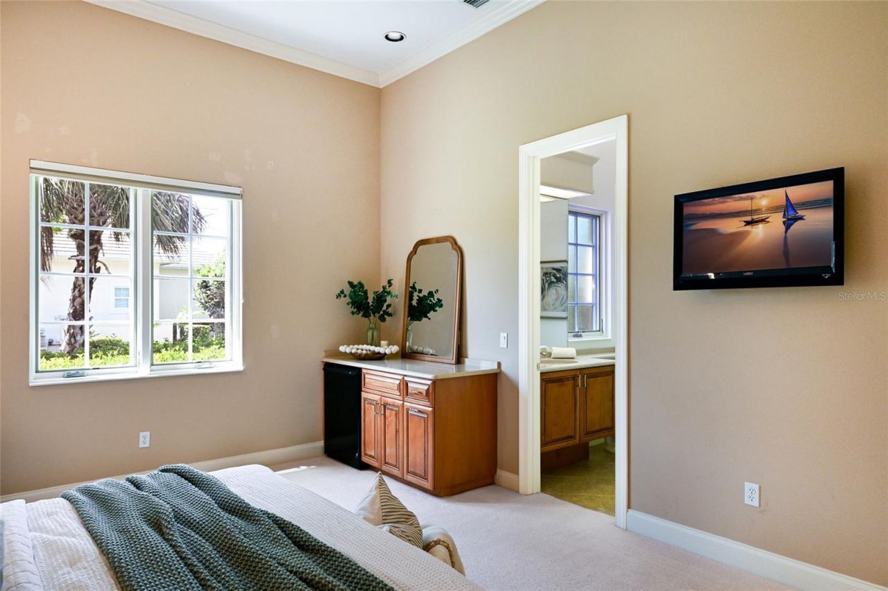 3809 Founders Club Drive, Sarasota, FL 34240 Photo