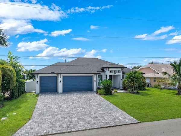 2126 NE 2ND STREET , CAPE CORAL, FL 33909