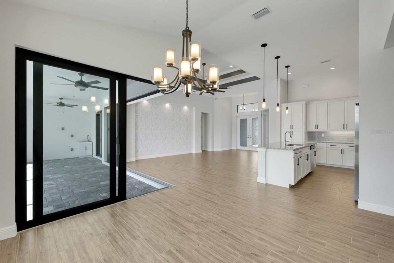 2126 NE 2nd Street, Cape Coral, FL 33909 Photo