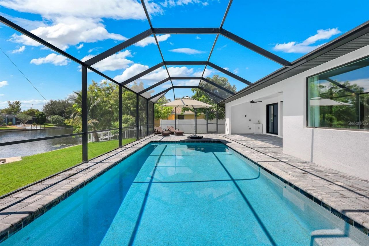 2126 NE 2nd Street, Cape Coral, FL 33909 Photo